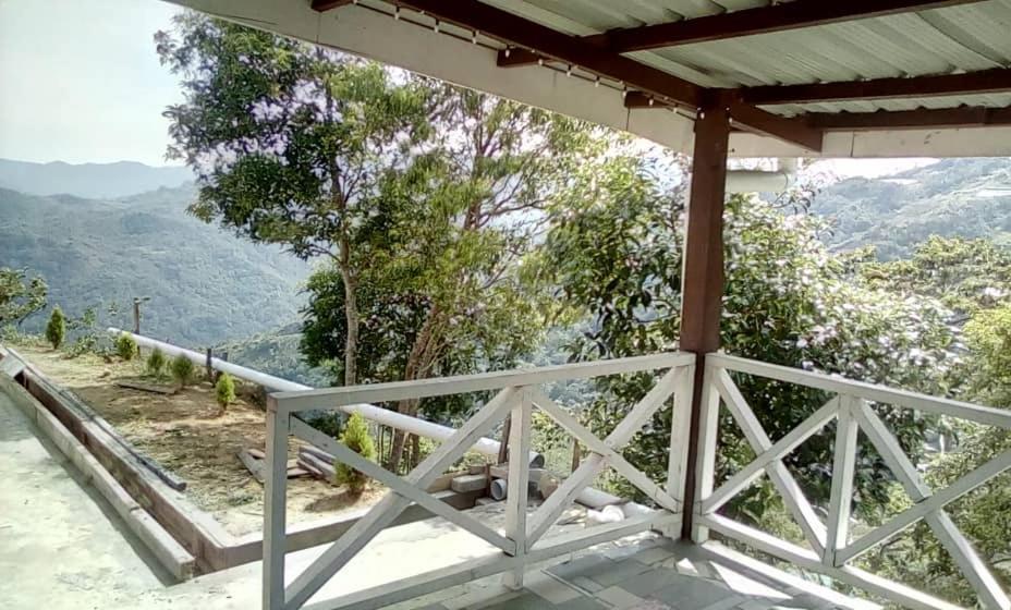 Dongorit Cabin House 1 Villa Kundasang Exterior photo